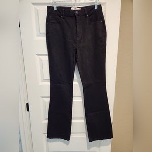 CAbi Fall 2022 5th Avenue Jean